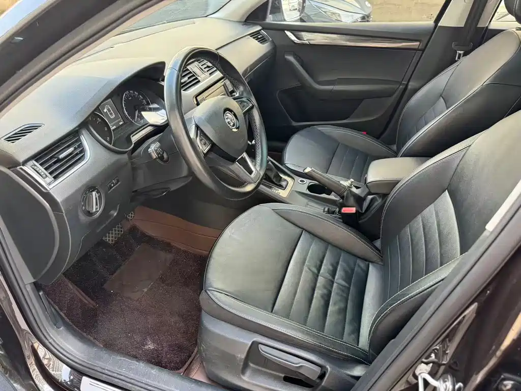 Skoda Octavia — миниатюра 3