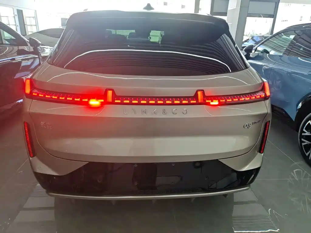Lynk & Co 08 EM-P — миниатюра 6