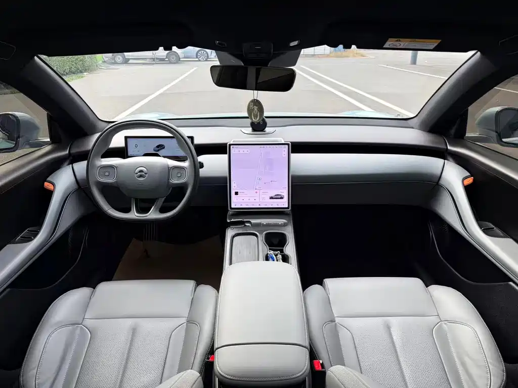 NIO ET5 — миниатюра 17