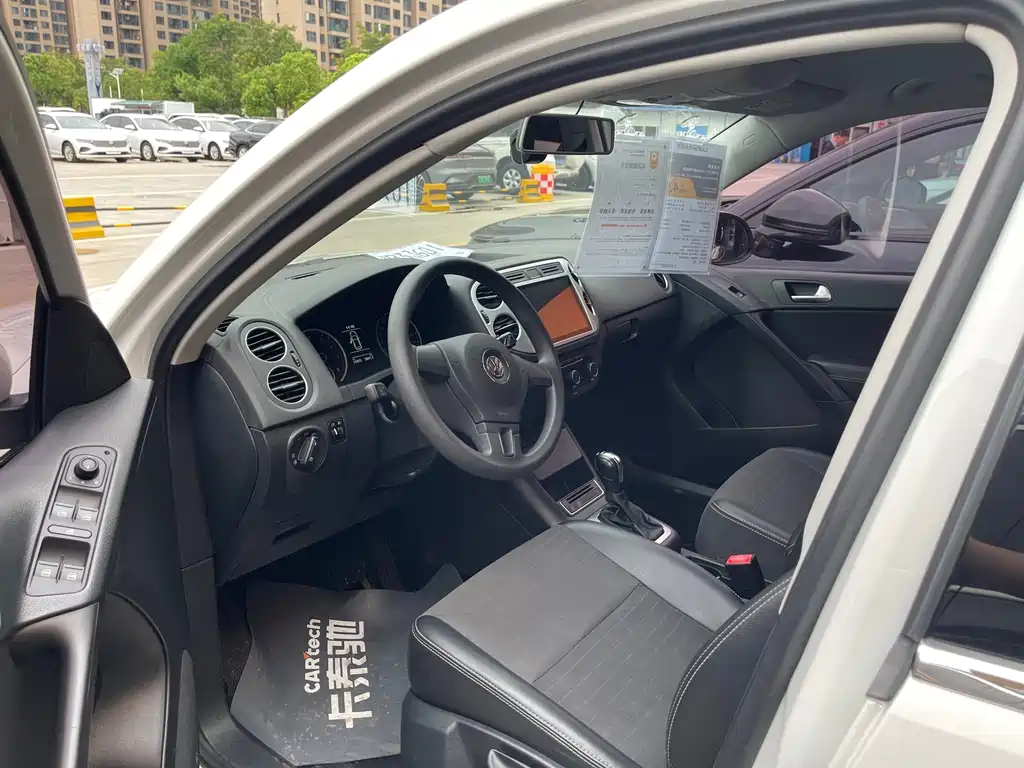 Volkswagen Tiguan — миниатюра 6