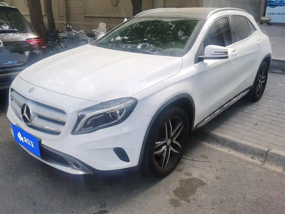 Mercedes-Benz GLA 2016