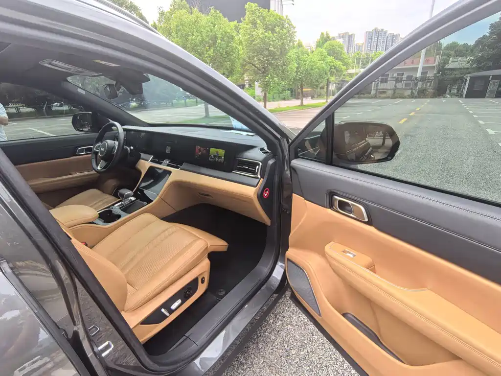 Li Auto Li ONE — миниатюра 18
