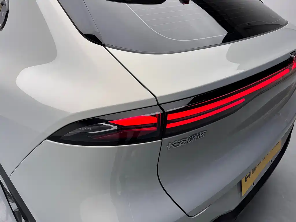 Changan Deepal DARK BLUE S05