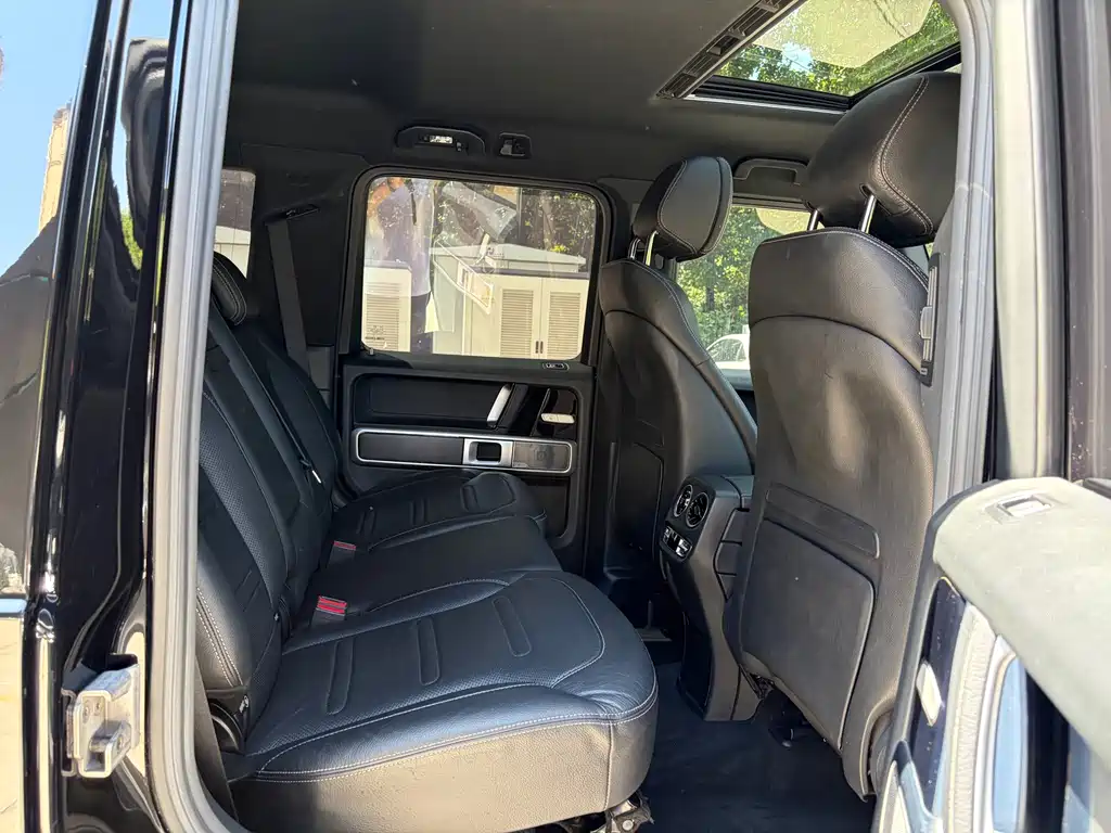 Mercedes-Benz G-Class — миниатюра 16