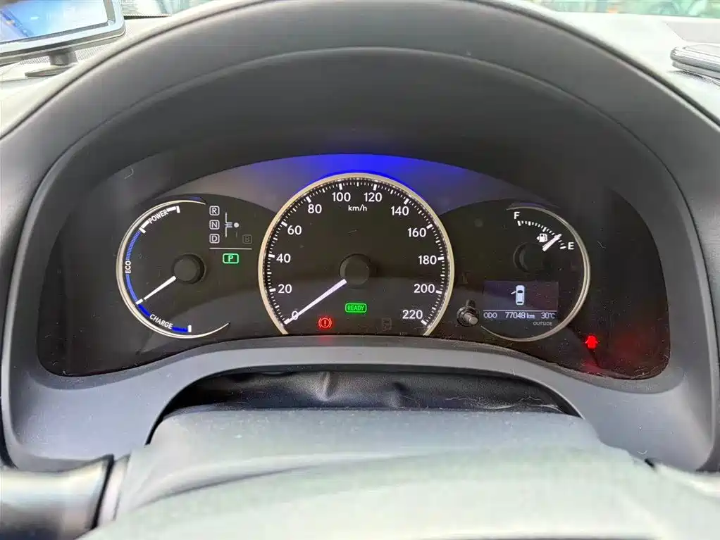 Lexus CT — миниатюра 15