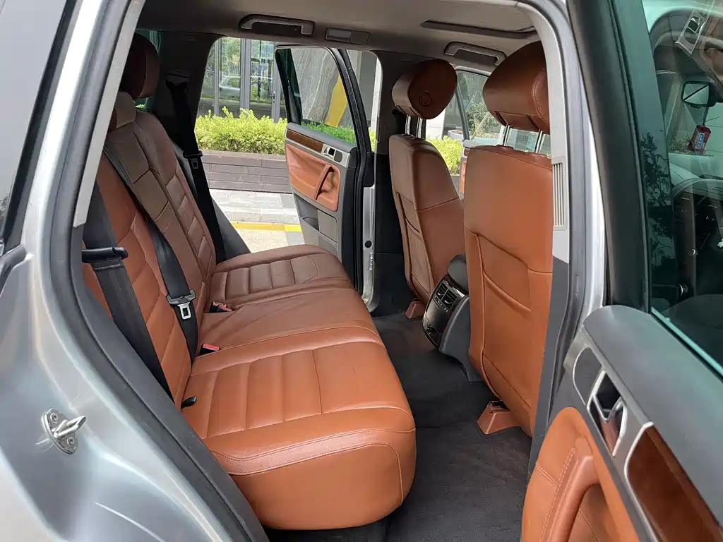 Volkswagen Touareg — миниатюра 14