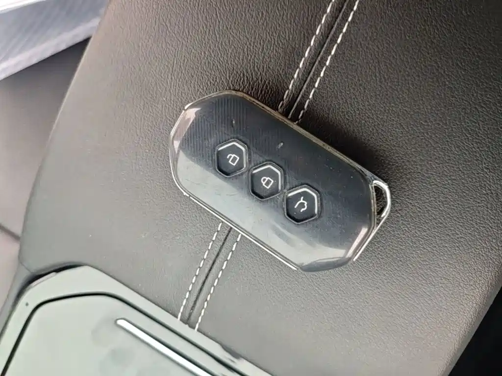 Wuling Victory — миниатюра 9
