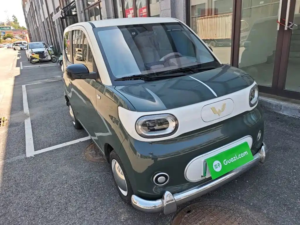 Wuling MINIEV — миниатюра 4