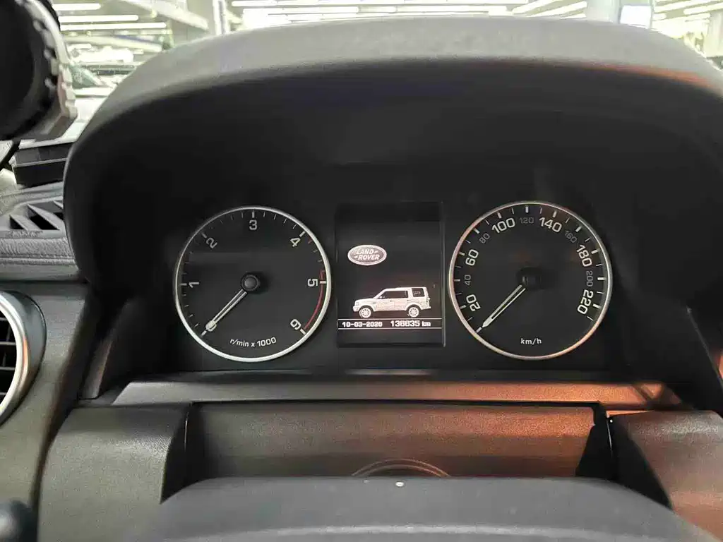 Land Rover Discovery — миниатюра 11