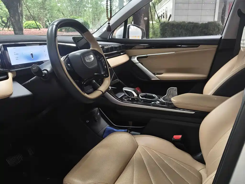 Geely Boyue L — миниатюра 9