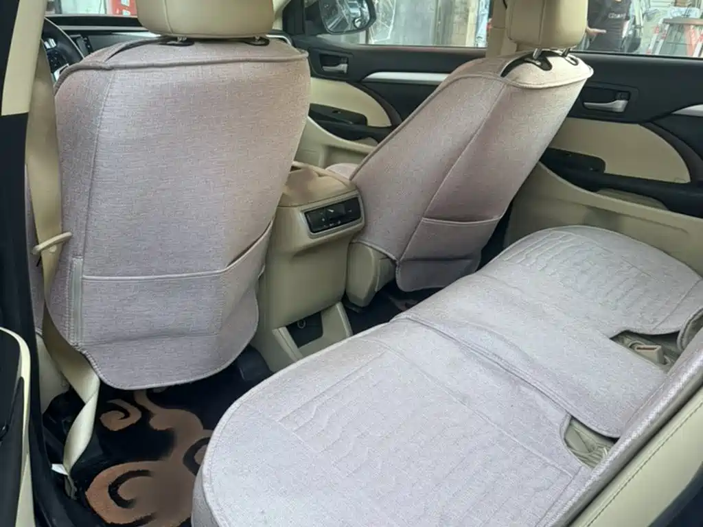 Toyota Highlander — миниатюра 14