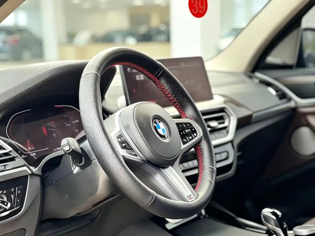 BMW X3 — миниатюра 4