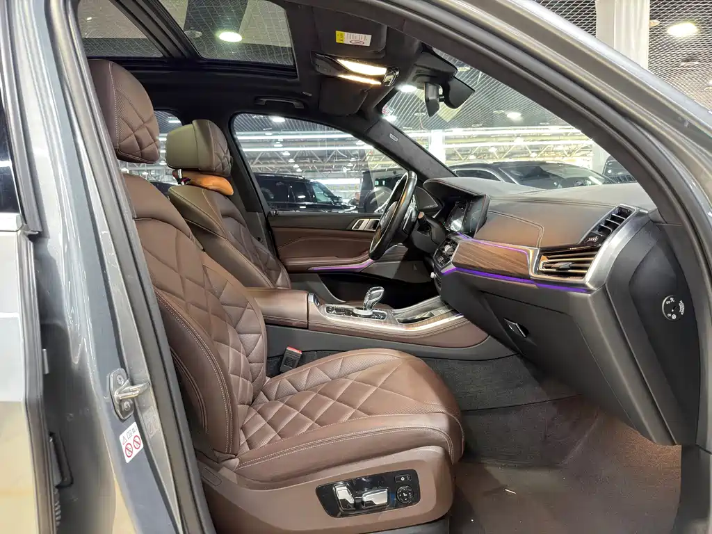 BMW X5 — миниатюра 9