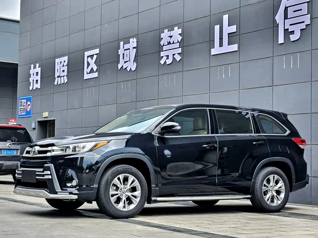 Toyota Highlander 2018