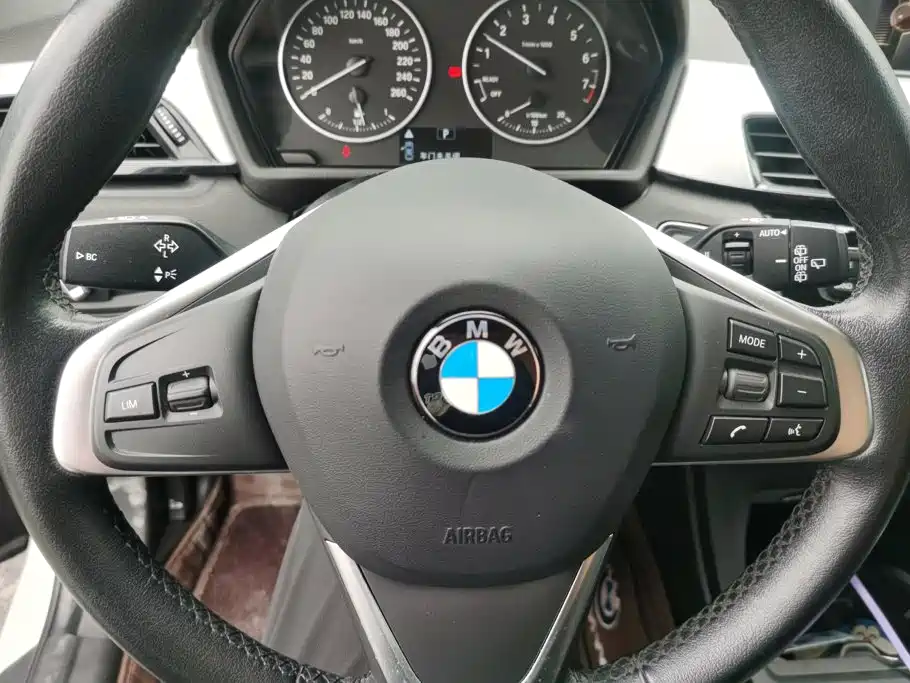 BMW X1 — миниатюра 15