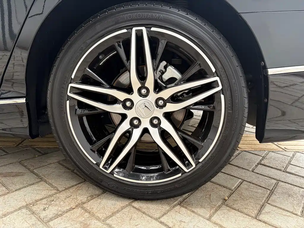 Honda Accord — миниатюра 6