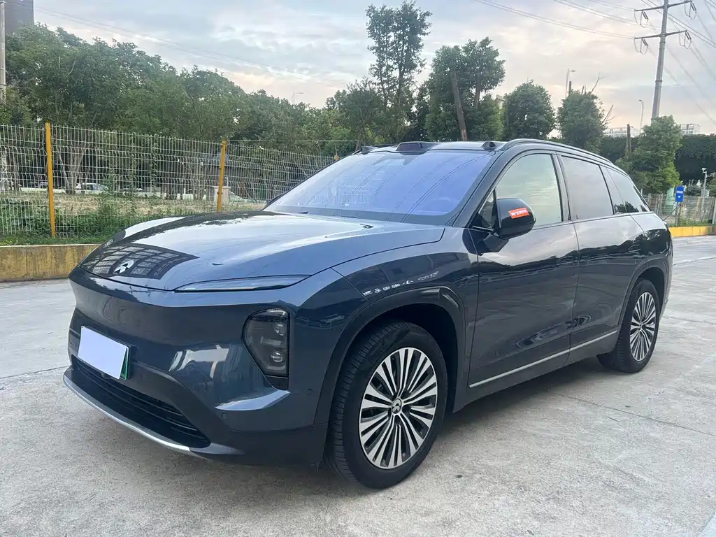 NIO ES7