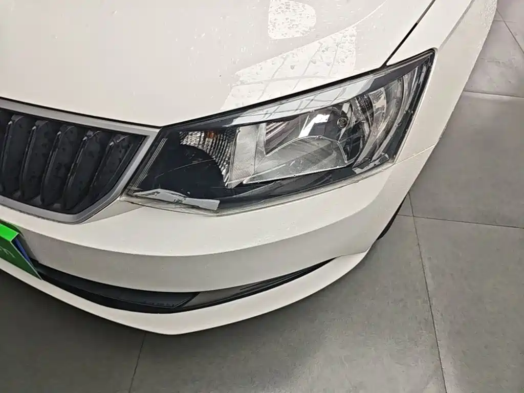 Skoda Fabia — миниатюра 24