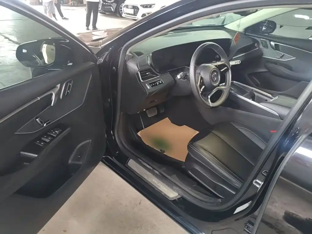 Buick LaCrosse — миниатюра 16