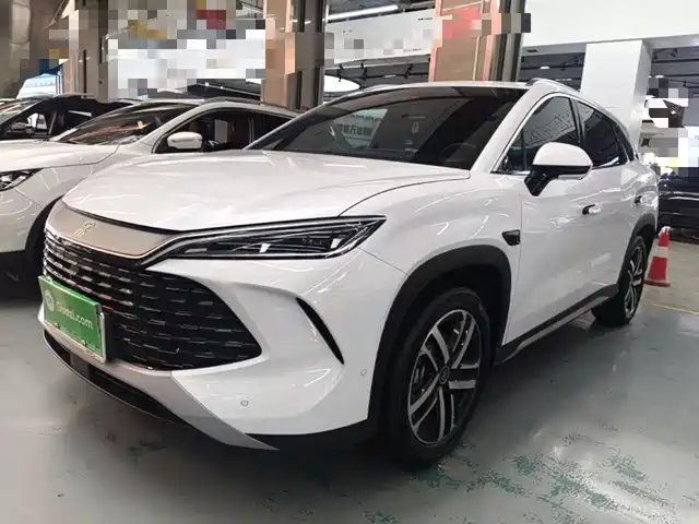 2025 BYD Song EV