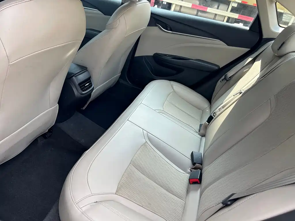 Buick Excelle — миниатюра 10