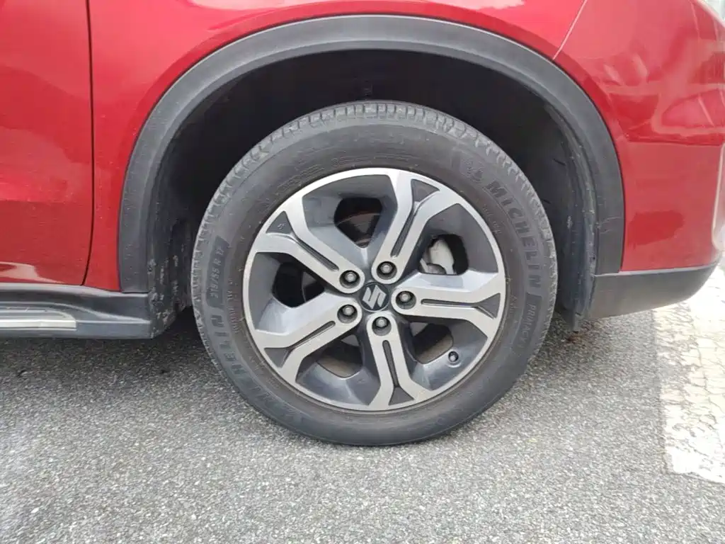 Suzuki Vitara — миниатюра 12
