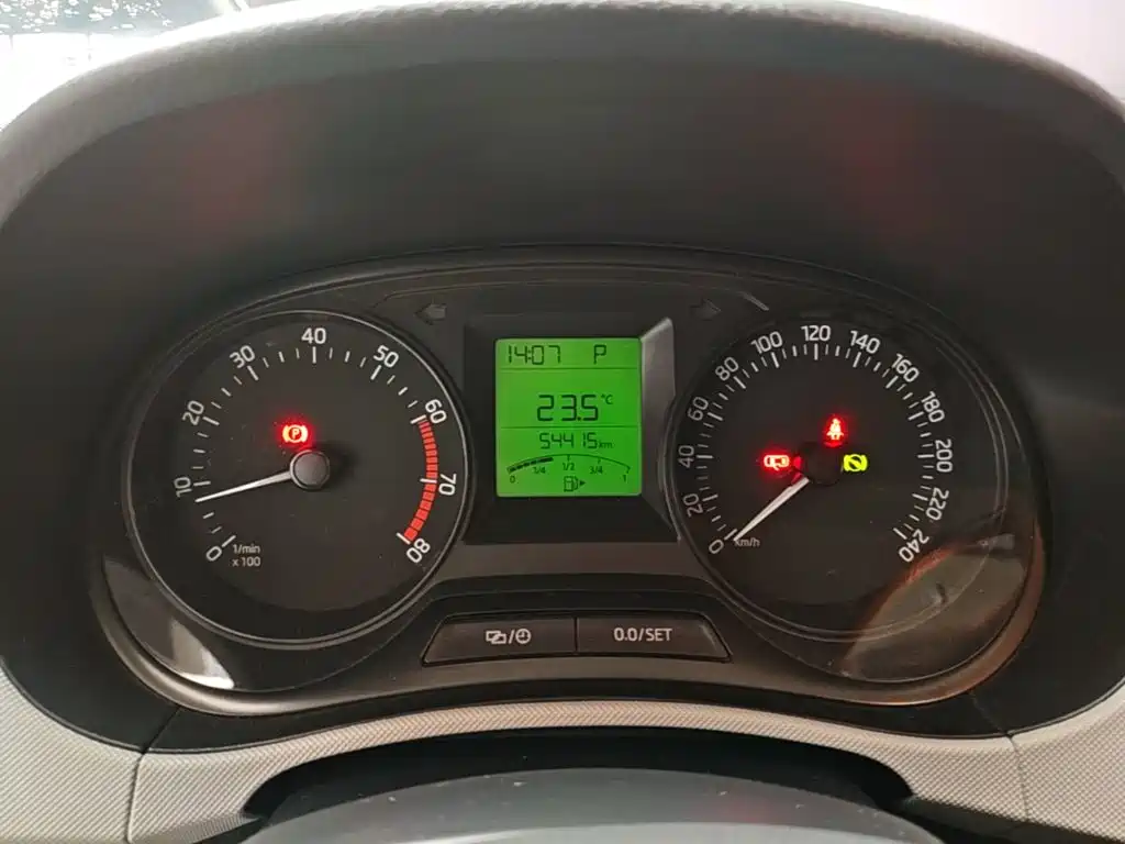 Skoda Fabia — миниатюра 12