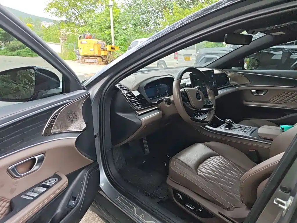 BYD Han — миниатюра 17