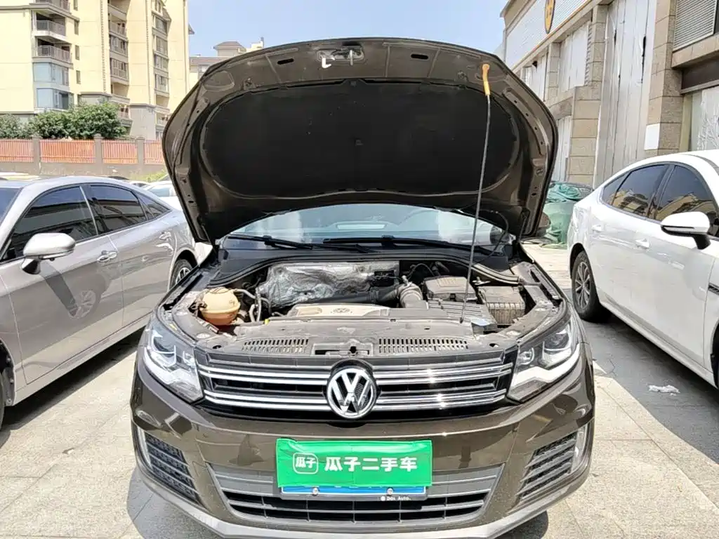 Volkswagen Tiguan — миниатюра 16