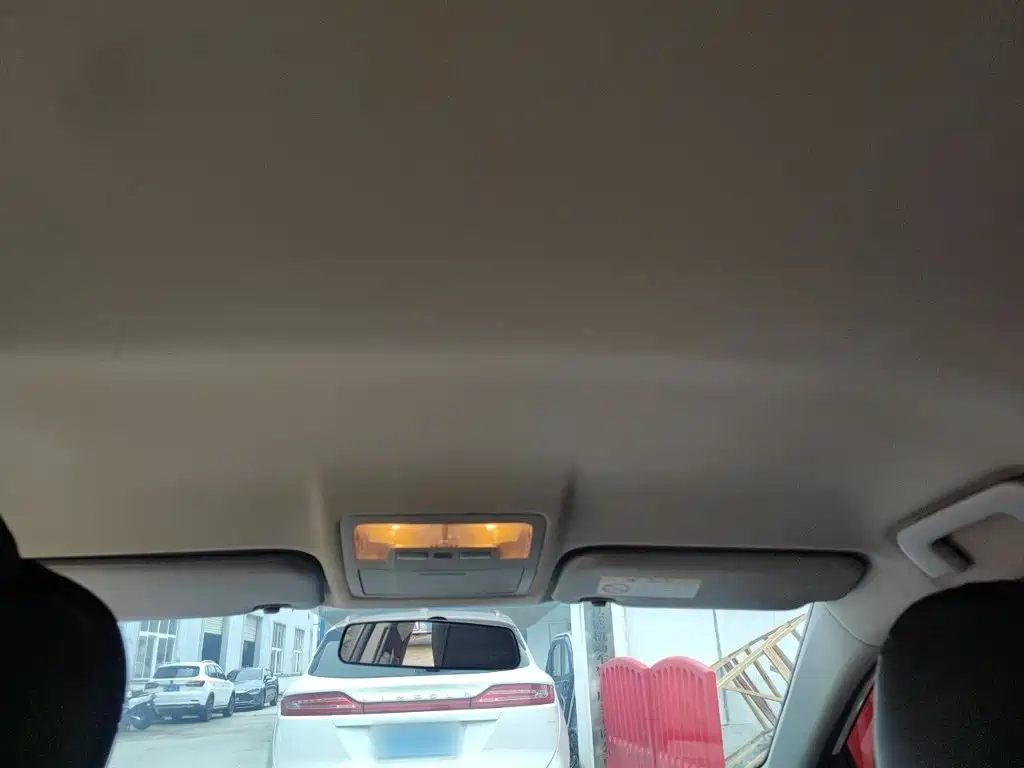 Toyota Corolla — миниатюра 14