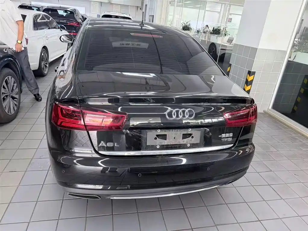 Audi A6L — миниатюра 4