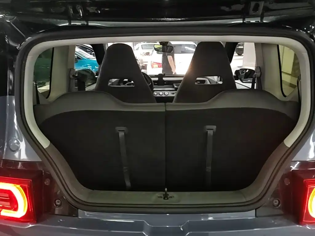 Wuling MINIEV — миниатюра 19