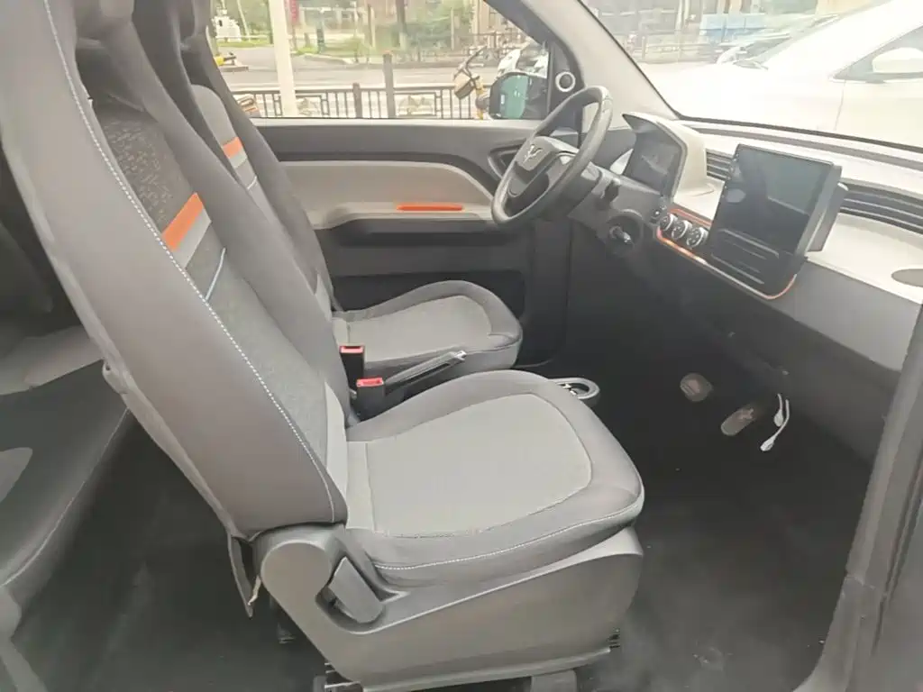 Wuling MINIEV — миниатюра 25