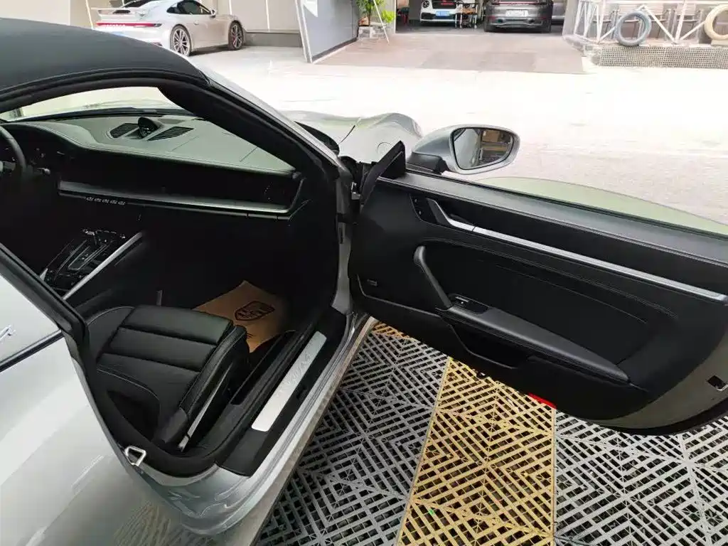 Porsche 911 — миниатюра 10