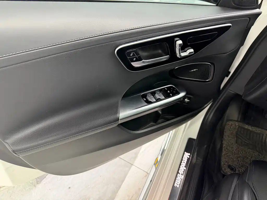 Mercedes-Benz C-Class New Energy — миниатюра 12