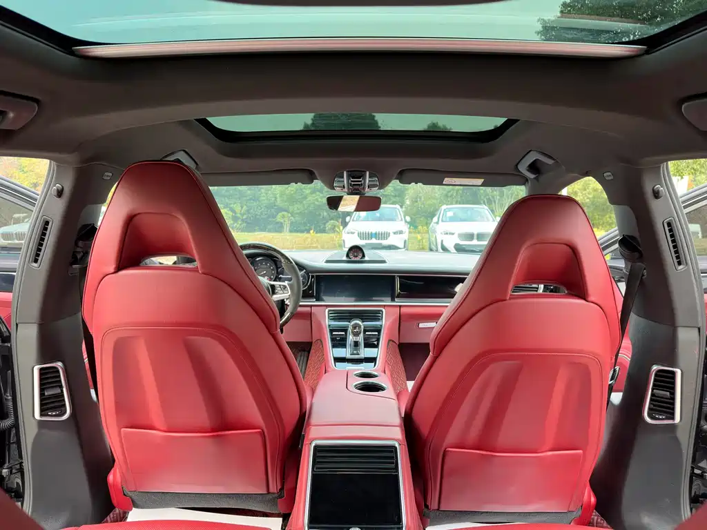 Porsche Panamera — миниатюра 6