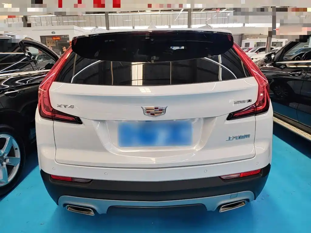 Cadillac XT4 — миниатюра 6