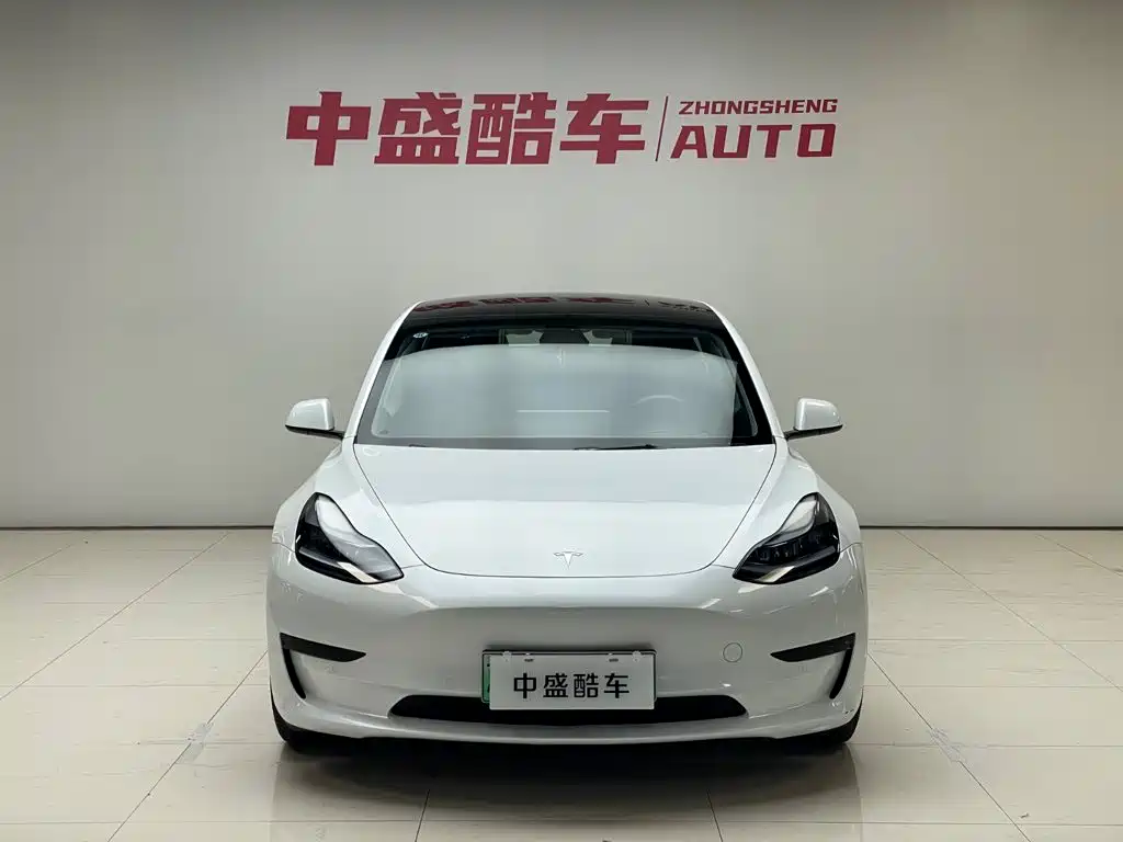 Tesla Model 3 — фотографии объявления, Фото 3