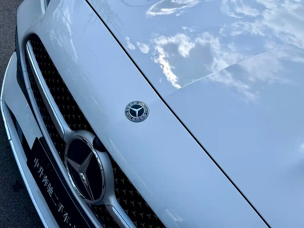 Mercedes-Benz C-Class — миниатюра 12
