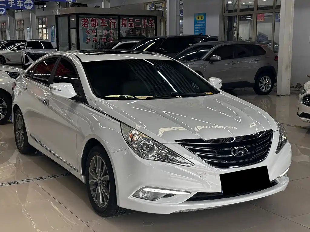 Hyundai Sonata — миниатюра 3
