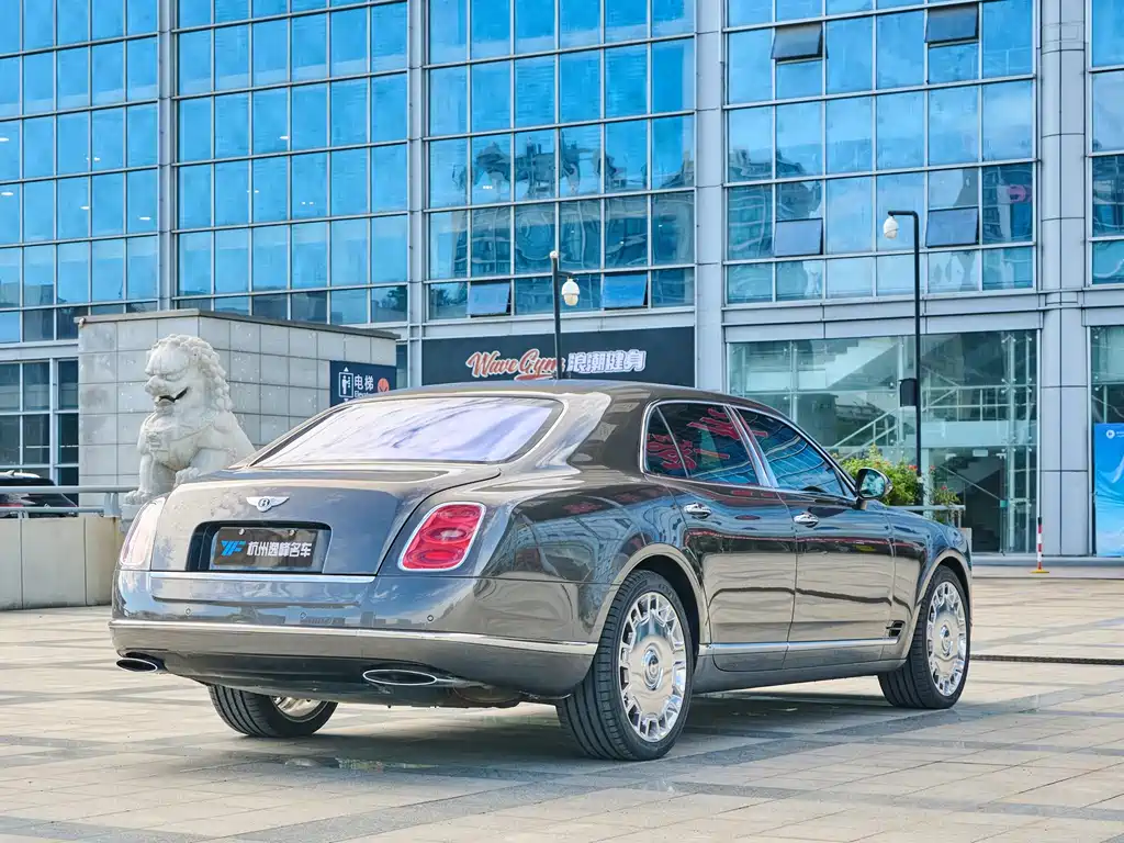 Bentley Mulsanne — миниатюра 10