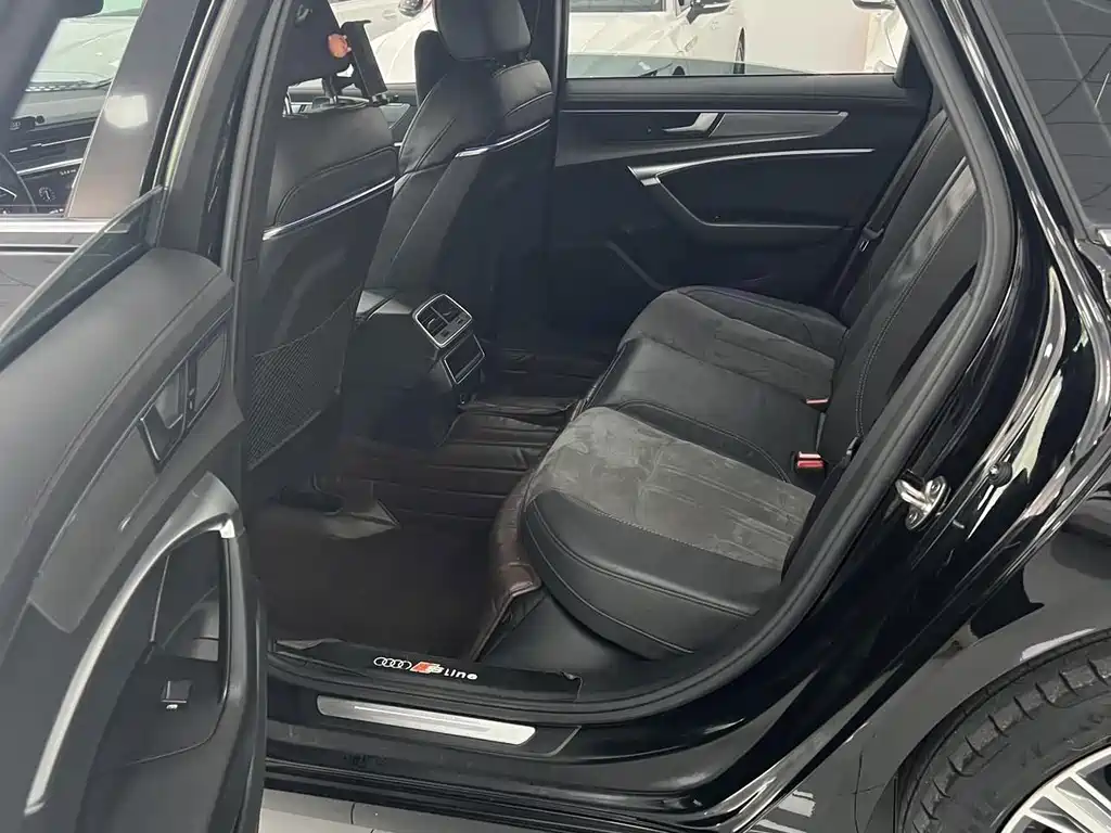 Audi A6L — миниатюра 21