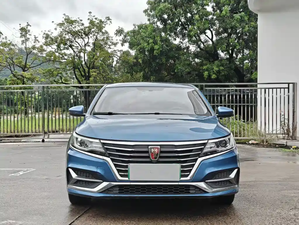 Roewe i6 New Energy — миниатюра 3