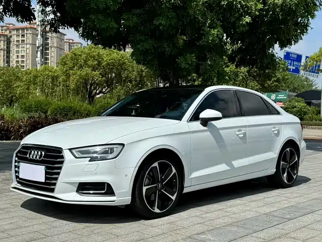 AUDI A3 2018