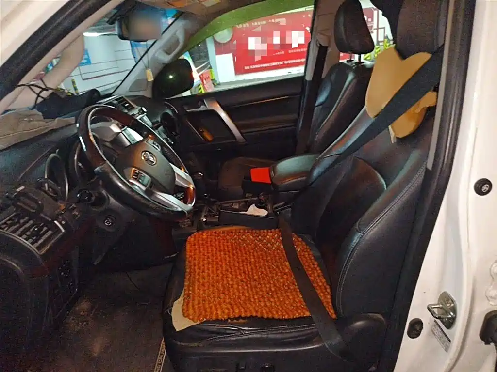 Toyota Land Cruiser Prado 2014 4.0L AT VX NAVI