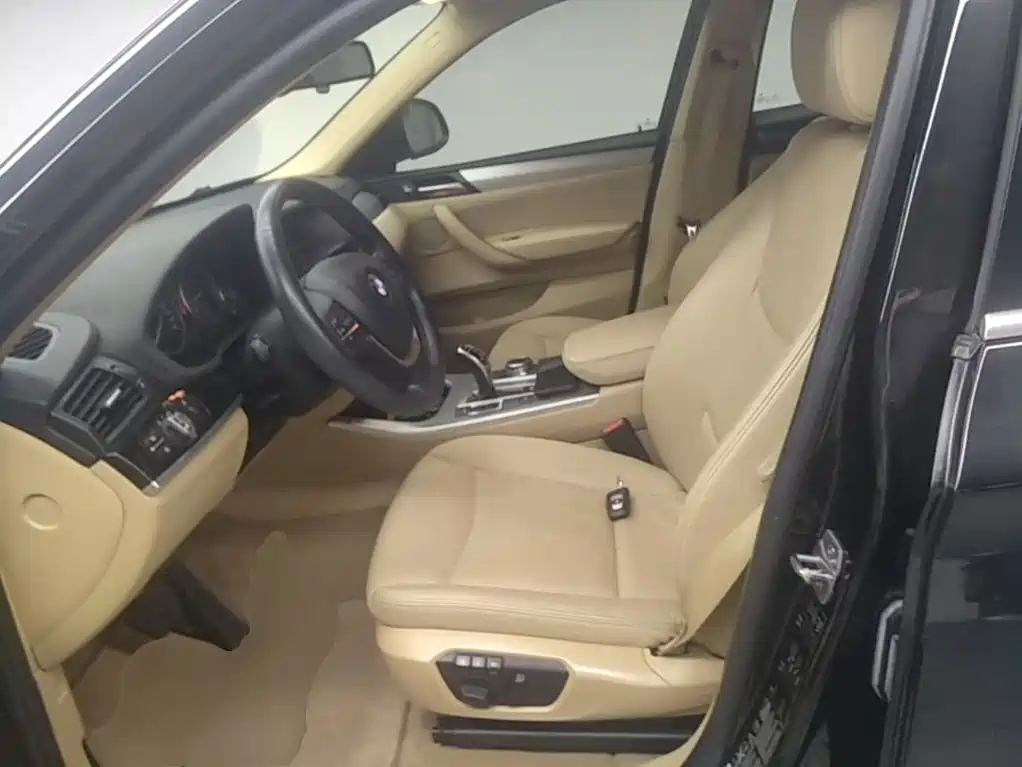 BMW X4 — миниатюра 15