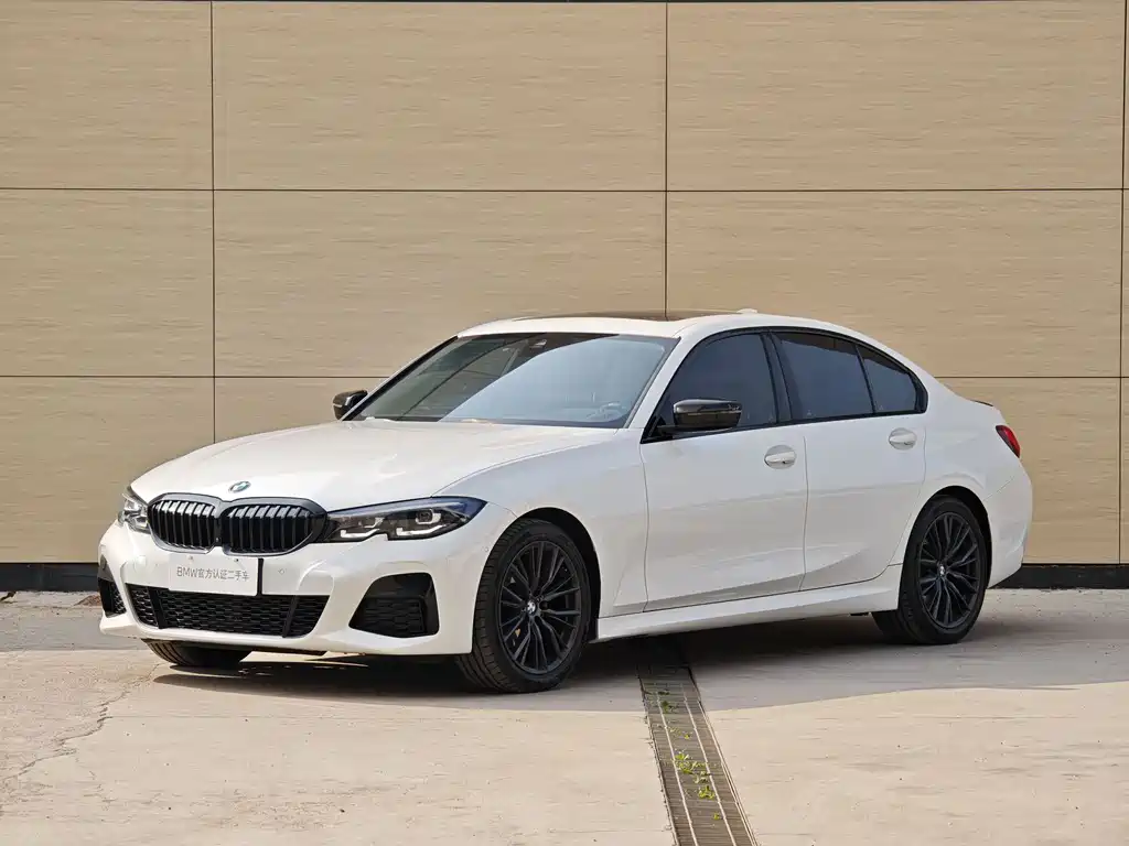 BMW 3 Series 2022