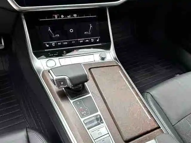 Audi A6 (Import) — миниатюра 11