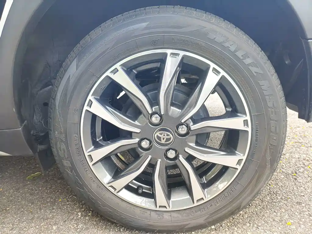 Toyota Yaris L — миниатюра 13