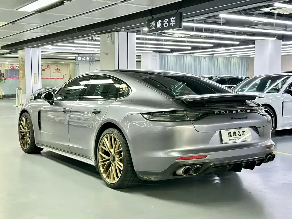 Porsche Panamera — миниатюра 7